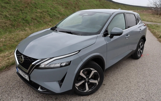 Nissan Qashqai cena 111900 przebieg: 70000, rok produkcji 2022 z Wolbrom małe 379